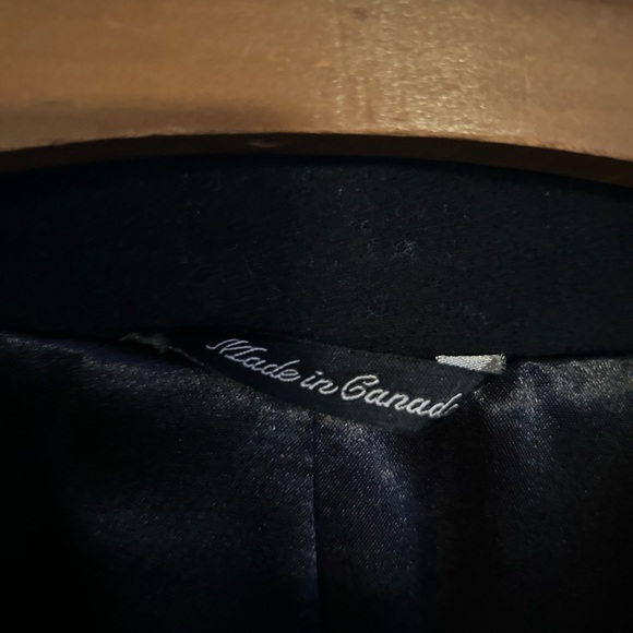 Le Chateau Men’s Black Long-Lined Wool Winter Coat - Picture 3 of 9